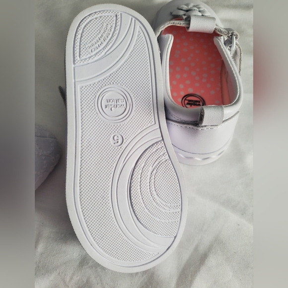 :*2 NWT,NWOT Myggpp & wonder nation Baby Girl white lace & pearl Size 6-12 M & 5 - Picture 13 of 14